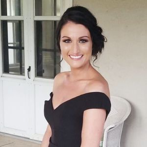 Meet your Posher, Alissa